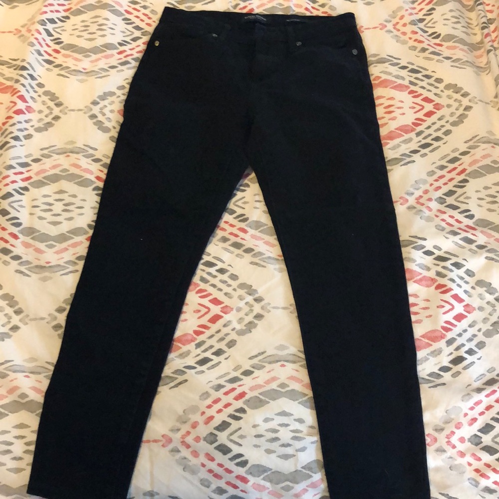 Black skinny jeans